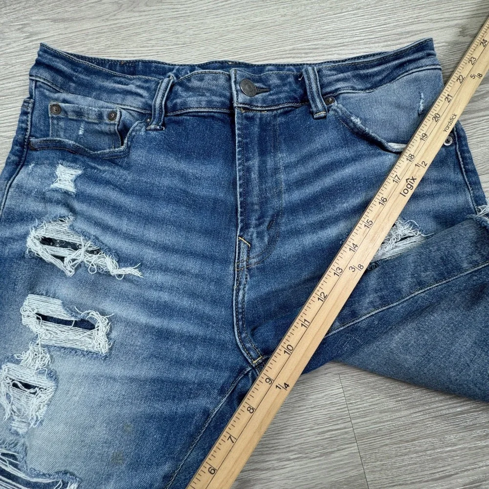 American Eagle Men's Denim Shorts Athletic Fit Distressed Blue 32 Raw Hem Ripped